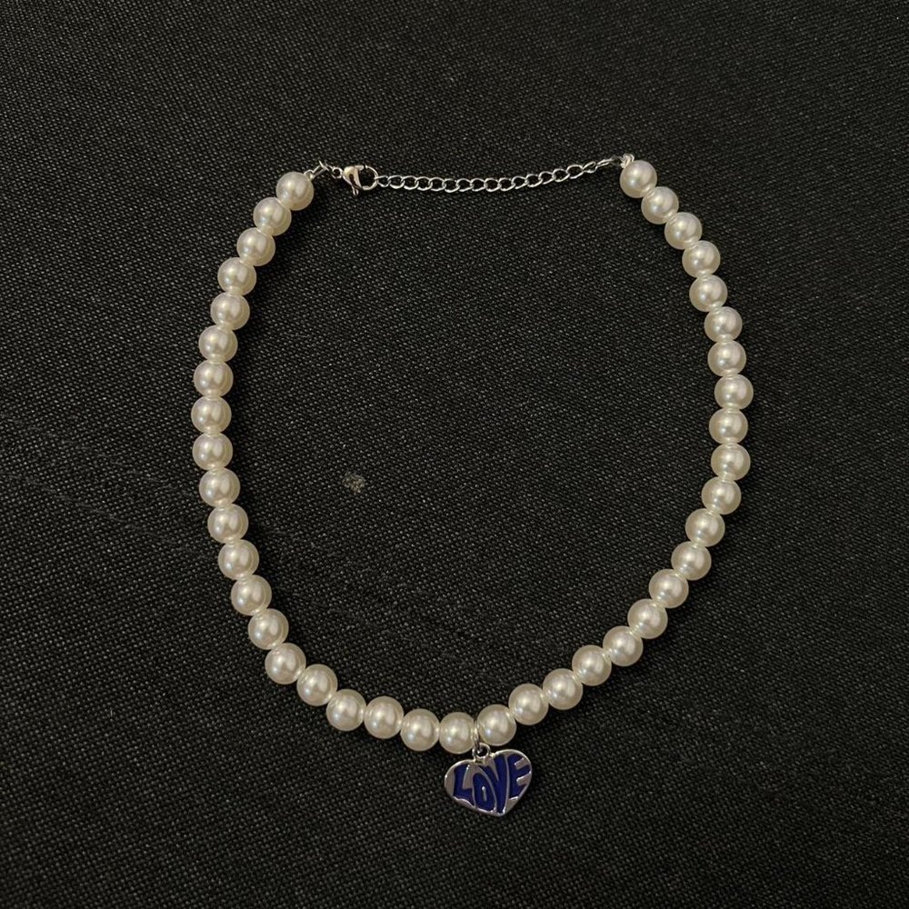 brandy melville beaded necklace